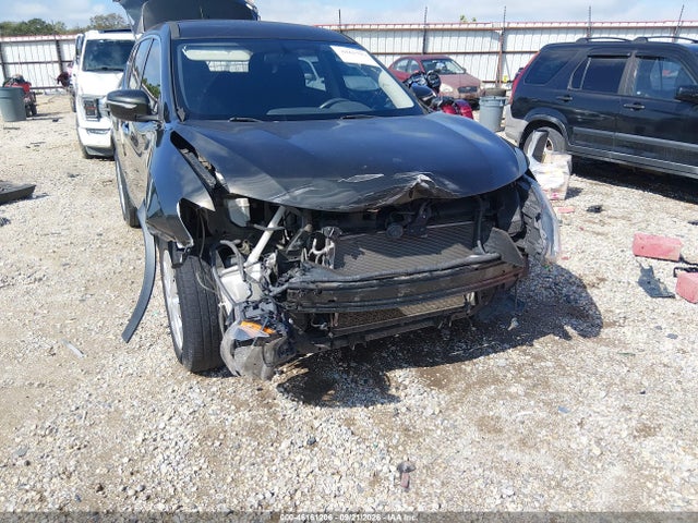 2015 Nissan Rogue S მანქანა იყიდება აუქციონზე, vin: 5N1AT2MV9FC838432, აუქციონის ნომერი: 46161206