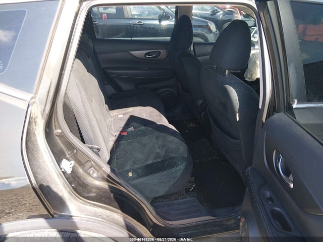 2015 Nissan Rogue S მანქანა იყიდება აუქციონზე, vin: 5N1AT2MV9FC838432, აუქციონის ნომერი: 46161206