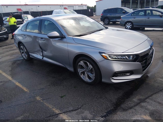 46161210 :رقم المزاد ، 1HGCV1F48JA251943 vin ، 2018 Honda Accord Ex مزاد بيع