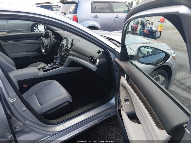 46161210 :رقم المزاد ، 1HGCV1F48JA251943 vin ، 2018 Honda Accord Ex مزاد بيع