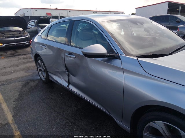 46161210 :رقم المزاد ، 1HGCV1F48JA251943 vin ، 2018 Honda Accord Ex مزاد بيع