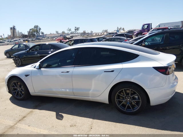 46161250 :رقم المزاد ، 5YJ3E1EA2NF374673 vin ، 2022 Tesla Model 3 Rear-wheel Drive مزاد بيع