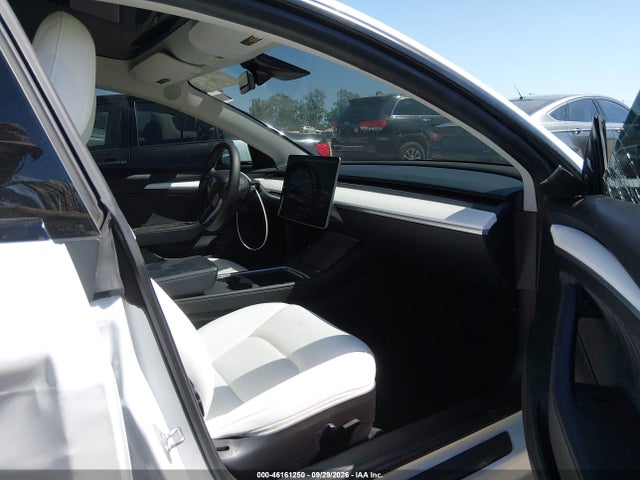 46161250 :رقم المزاد ، 5YJ3E1EA2NF374673 vin ، 2022 Tesla Model 3 Rear-wheel Drive مزاد بيع