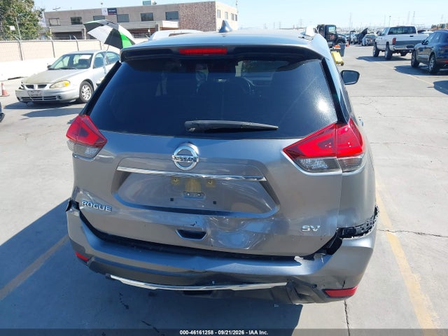 JN8AT2MT5HW152297 Nissan ROGUE SV