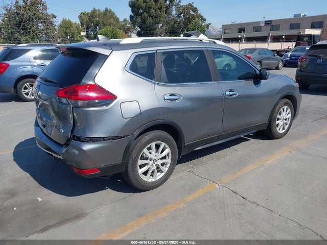 JN8AT2MT5HW152297 Nissan ROGUE SV