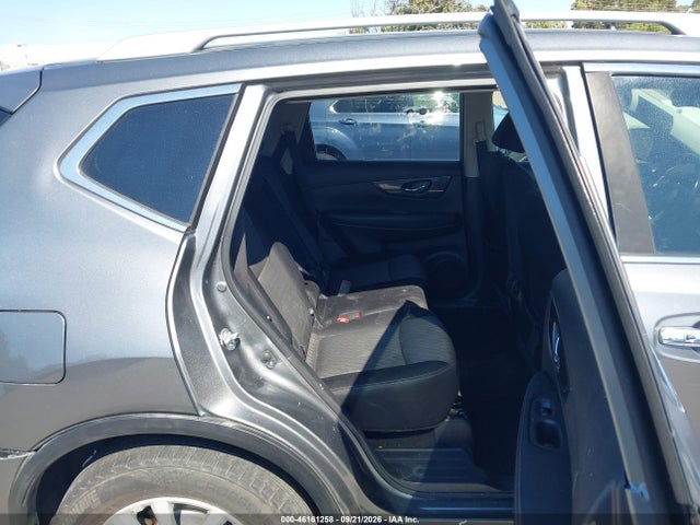 JN8AT2MT5HW152297 Nissan ROGUE SV