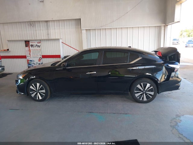 46161263 :رقم المزاد ، 1N4BL4DVXNN341743 vin ، 2022 Nissan Altima Sv Fwd مزاد بيع