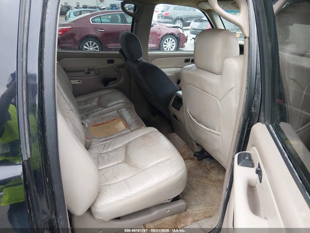 46161297 :رقم المزاد ، 3GNFK16Z93G162216 vin ، 2003 Chevrolet Suburban 1500 Lt مزاد بيع