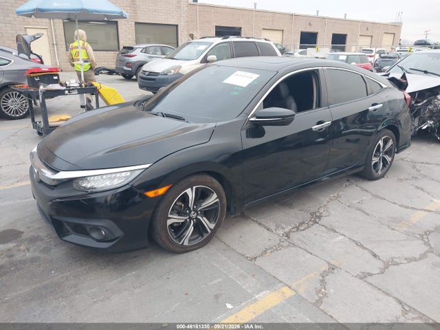 46161330 :رقم المزاد ، 19XFC1F93HE202492 vin ، 2017 Honda Civic Touring مزاد بيع