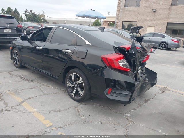 46161330 :رقم المزاد ، 19XFC1F93HE202492 vin ، 2017 Honda Civic Touring مزاد بيع