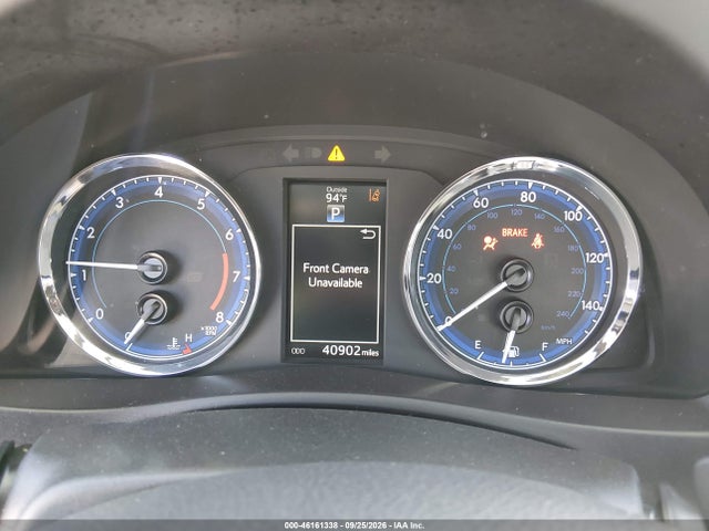 5YFBURHE1HP698430 Toyota COROLLA SE