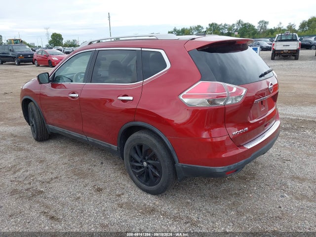 2015 Nissan Rogue Sl მანქანა იყიდება აუქციონზე, vin: 5N1AT2MV2FC779630, აუქციონის ნომერი: 46161394