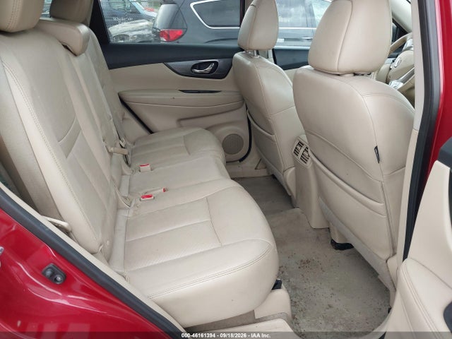 2015 Nissan Rogue Sl მანქანა იყიდება აუქციონზე, vin: 5N1AT2MV2FC779630, აუქციონის ნომერი: 46161394
