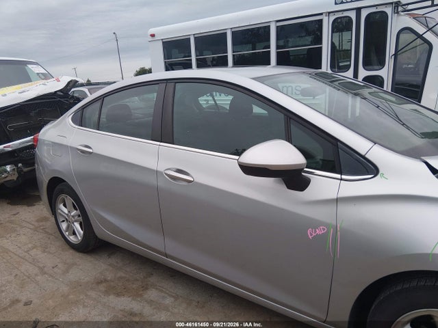 Продаж на аукціоні авто 2018 Chevrolet Cruze Lt Auto, vin: 1G1BE5SM1J7174152, номер лоту: 46161450