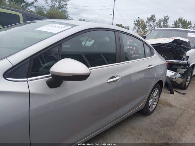 Продаж на аукціоні авто 2018 Chevrolet Cruze Lt Auto, vin: 1G1BE5SM1J7174152, номер лоту: 46161450