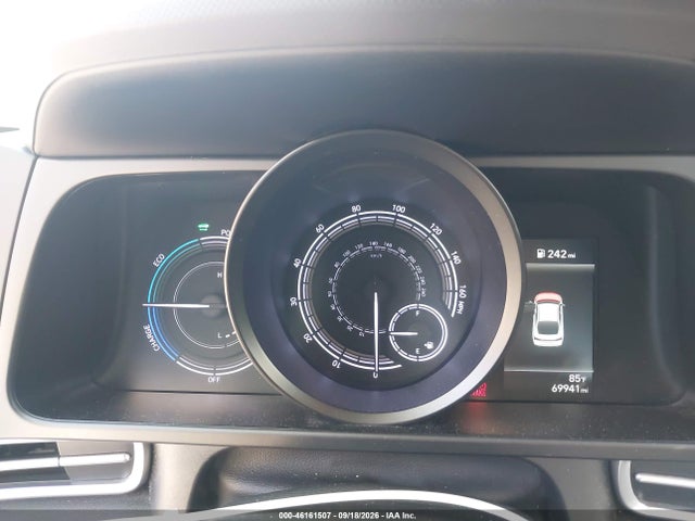 KMHLM4AJ9PU044903 Hyundai Elantra Hybrid Blue