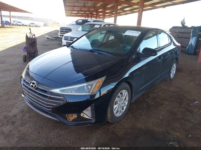Hyundai ELANTRA SE 2020 5NPD74LF3LH500102 Image 2