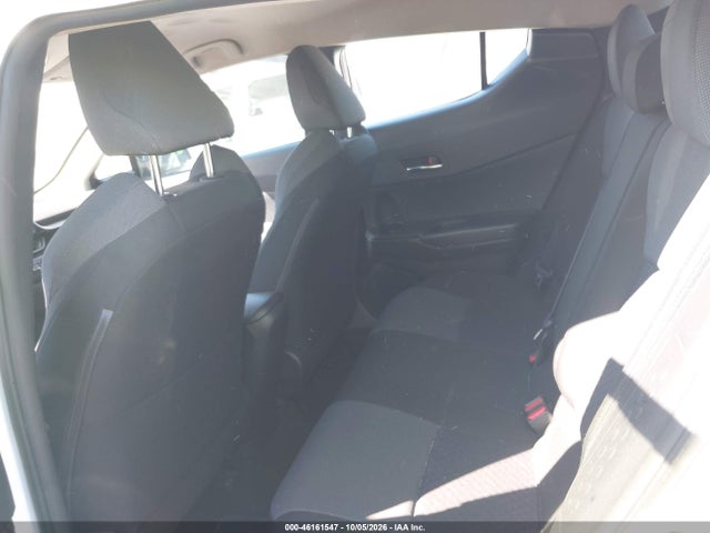 2021 Toyota C-hr Le მანქანა იყიდება აუქციონზე, vin: JTNKHMBX1M1100042, აუქციონის ნომერი: 46161547