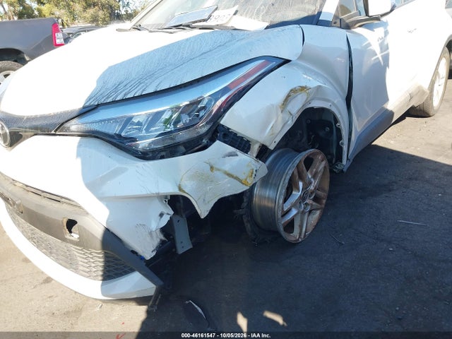 2021 Toyota C-hr Le მანქანა იყიდება აუქციონზე, vin: JTNKHMBX1M1100042, აუქციონის ნომერი: 46161547