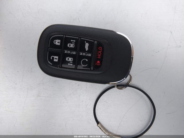 Honda Odyssey Elite 2026 5FNRL6H98TB066029 Image 11