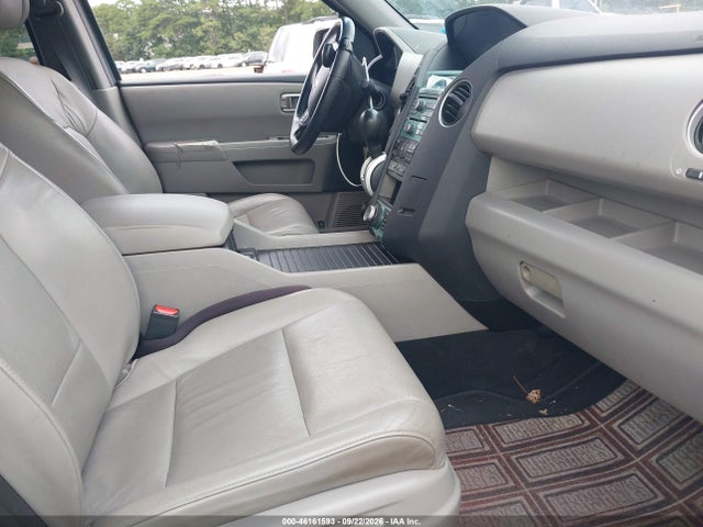 Продажа на аукционе авто 2010 Honda Pilot Touring, vin: 5FNYF4H95AB012482, номер лота: 46161593