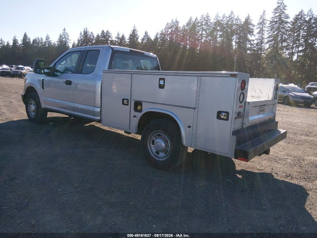 2017 Ford F-350 Xl მანქანა იყიდება აუქციონზე, vin: 1FD8X3A68HEE09926, აუქციონის ნომერი: 46161637