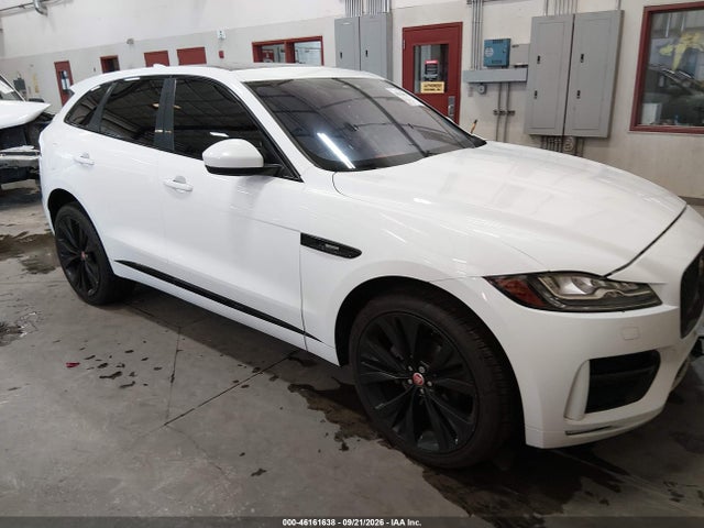 Продаж на аукціоні авто 2018 Jaguar F-pace 25t R-sport, vin: SADCL2FX6JA249729, номер лоту: 46161638