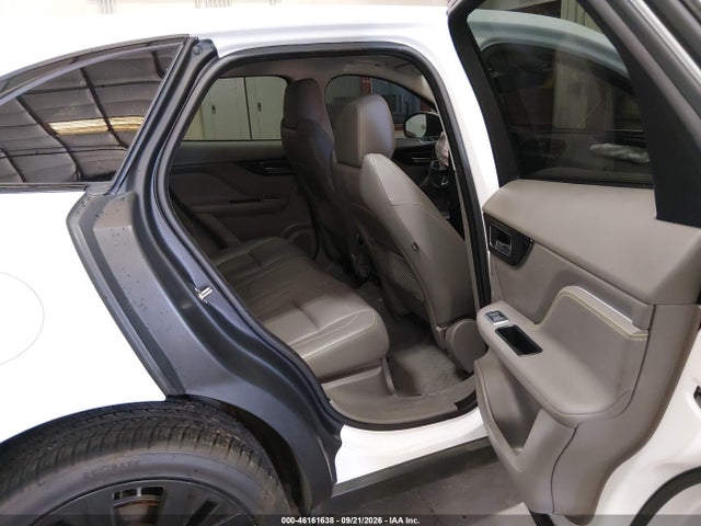Продаж на аукціоні авто 2018 Jaguar F-pace 25t R-sport, vin: SADCL2FX6JA249729, номер лоту: 46161638