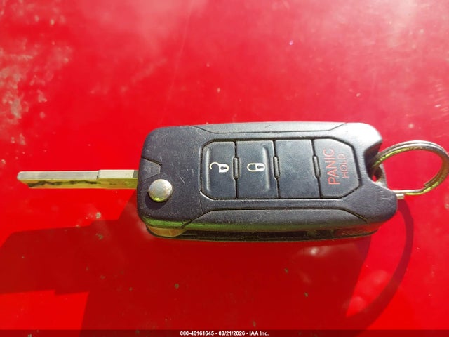 46161645 :رقم المزاد ، ZACCJBBH0FPB68205 vin ، 2015 Jeep Renegade Latitude مزاد بيع
