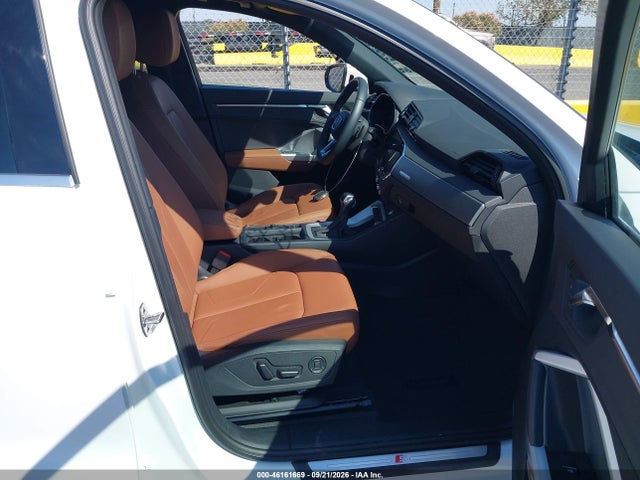 46161669 :رقم المزاد ، WA1EECF36R1112913 vin ، 2024 Audi Q3 Premium Plus 45 Tfsi S Line Quattro Tiptronic مزاد بيع