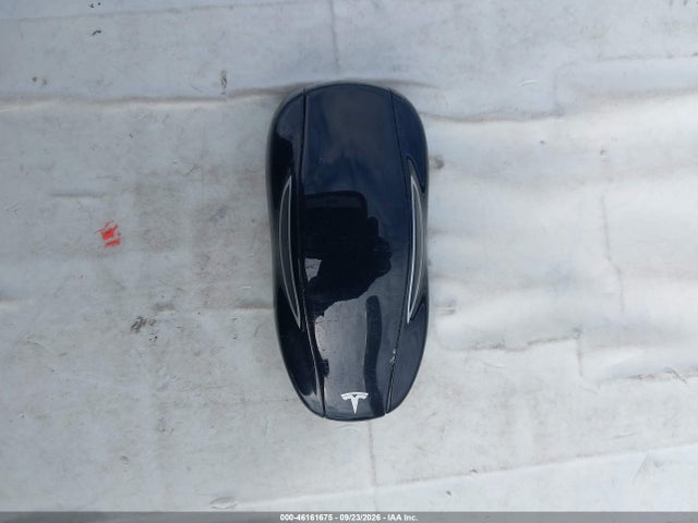 2017 Tesla Model S 100d/60d/75d/90d/p100d მანქანა იყიდება აუქციონზე, vin: 5YJSA1E23HF201233, აუქციონის ნომერი: 46161675