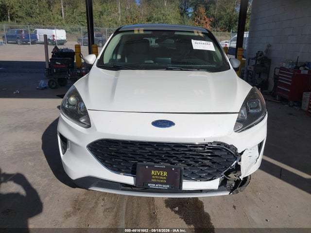 1FMCU9G62LUA86324 Ford ESCAPE SE