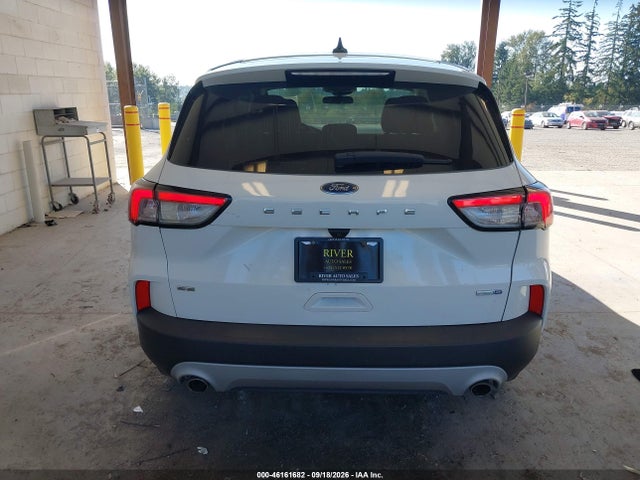 1FMCU9G62LUA86324 Ford ESCAPE SE