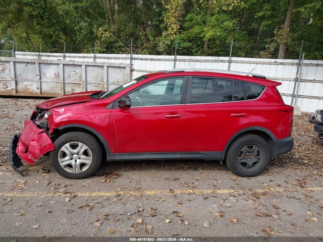 Продаж на аукціоні авто 2015 Toyota Rav4 Le, vin: 2T3BFREV4FW310656, номер лоту: 46161683