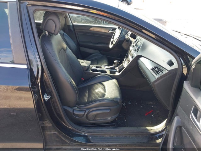 46161690 :رقم المزاد ، 5NPE34AF9FH230459 vin ، 2015 Hyundai Sonata Sport مزاد بيع