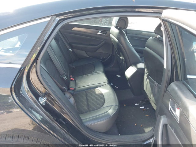 46161690 :رقم المزاد ، 5NPE34AF9FH230459 vin ، 2015 Hyundai Sonata Sport مزاد بيع