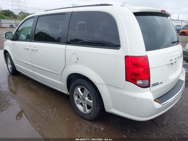 46161711 :رقم المزاد ، 2C4RDGCGXDR611615 vin ، 2013 Dodge Grand Caravan Sxt مزاد بيع