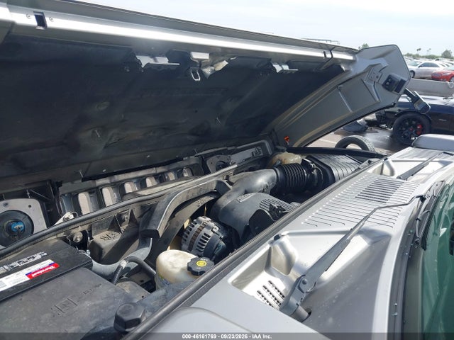 2005 Hummer H2 Sut მანქანა იყიდება აუქციონზე, vin: 5GRGN22U05H128242, აუქციონის ნომერი: 46161769
