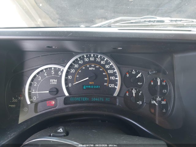 2005 Hummer H2 Sut მანქანა იყიდება აუქციონზე, vin: 5GRGN22U05H128242, აუქციონის ნომერი: 46161769