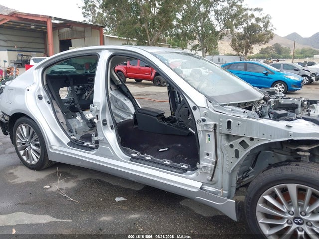 46161806 :رقم المزاد ، JN1EV7AP9JM590580 vin ، 2018 Infiniti Q50 3.0t Luxe مزاد بيع