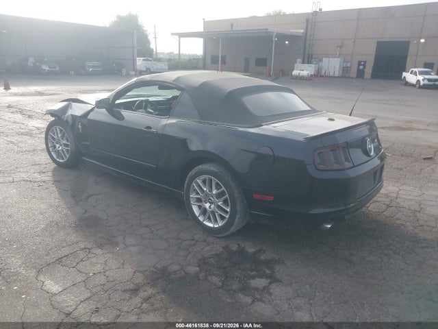 Продажа на аукционе авто 2014 Ford Mustang V6 Premium, vin: 1ZVBP8EM6E5285311, номер лота: 46161838