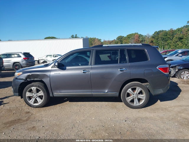 46161914 :رقم المزاد ، 5TDDK3EH2DS272712 vin ، 2013 Toyota Highlander Limited V6 مزاد بيع