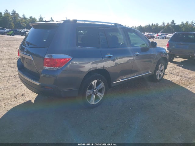 46161914 :رقم المزاد ، 5TDDK3EH2DS272712 vin ، 2013 Toyota Highlander Limited V6 مزاد بيع