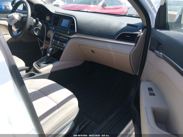 Hyundai ELANTRA SE 2020 5NPD74LF3LH620479 Image 5