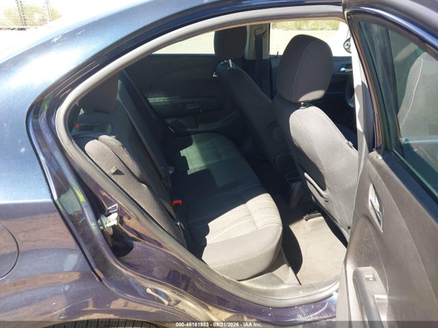 Chevrolet SONIC LT 2015 1G1JC5SH5F4215525 Image 8