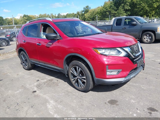 2017 Nissan Rogue Sl მანქანა იყიდება აუქციონზე, vin: 5N1AT2MV5HC779916, აუქციონის ნომერი: 46162038
