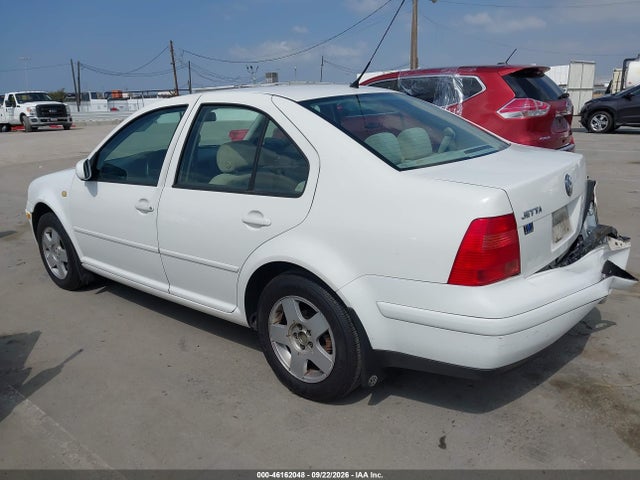 2000 Volkswagen Jetta Gls მანქანა იყიდება აუქციონზე, vin: 3VWSC29M6YM031356, აუქციონის ნომერი: 46162048