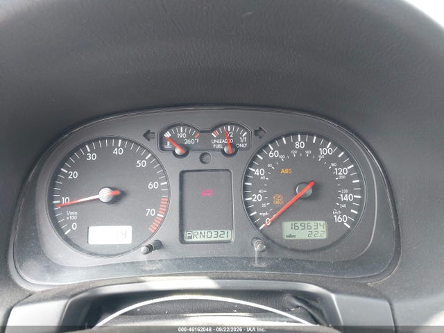 2000 Volkswagen Jetta Gls მანქანა იყიდება აუქციონზე, vin: 3VWSC29M6YM031356, აუქციონის ნომერი: 46162048