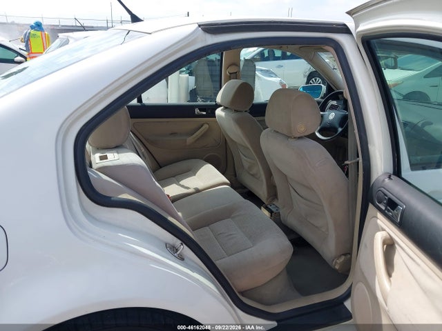 2000 Volkswagen Jetta Gls მანქანა იყიდება აუქციონზე, vin: 3VWSC29M6YM031356, აუქციონის ნომერი: 46162048