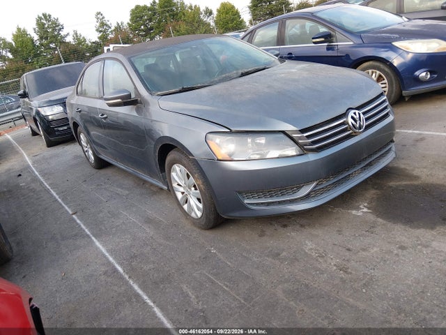 2015 Volkswagen Passat 1.8t Limited Edition მანქანა იყიდება აუქციონზე, vin: 1VWAT7A33FC065040, აუქციონის ნომერი: 46162054